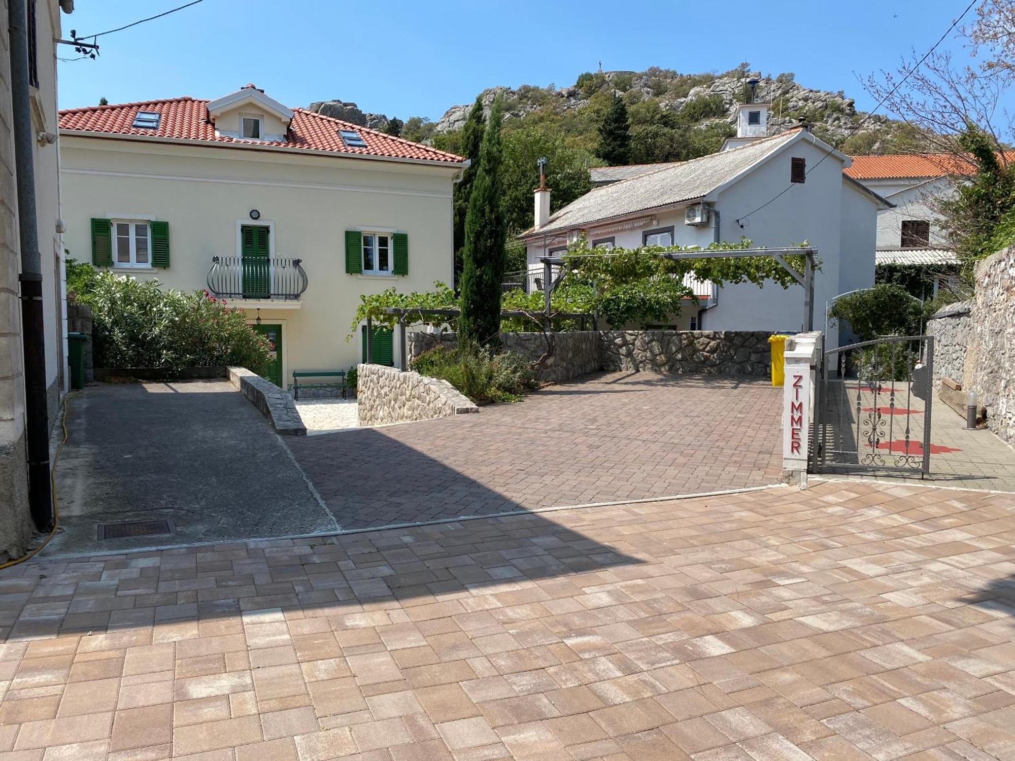 Apartment Barbina Kastelina Sveti Juraj Exterior foto